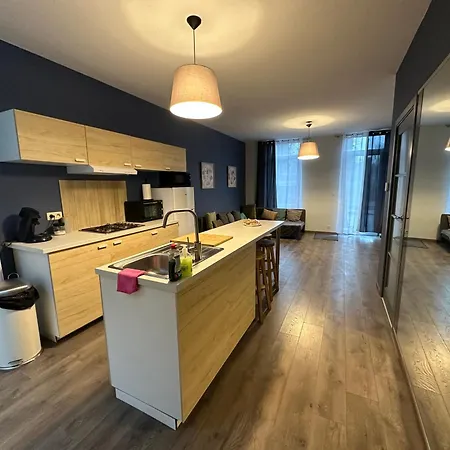 Lfa Charmante Maison De *
